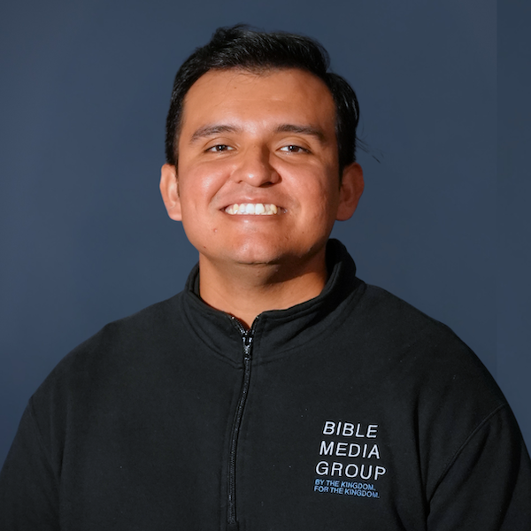 Headshot of Chris Garzon